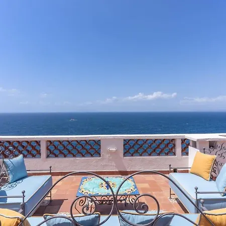 Dafne Gulf Views Pool And Guest Services By Feeling Italy