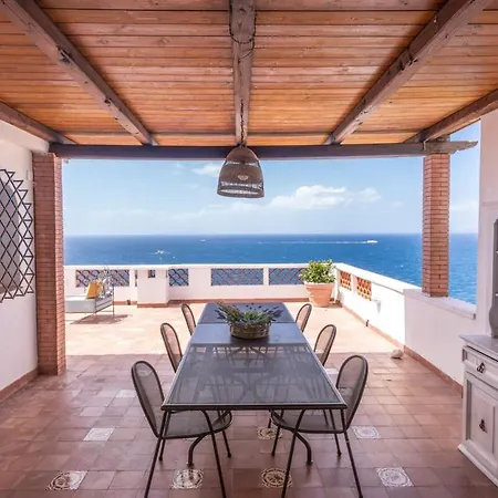 Dafne Gulf Views Pool And Guest Services Vila Massa Lubrense