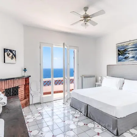 Dafne Gulf Views Pool And Guest Services Villa *