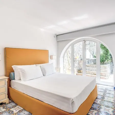 Villa Dafne Heated Pool Villa With Sea Views & Services Feeling Italy * Massa Lubrense