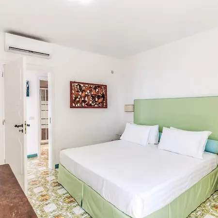 Dafne Gulf Views Pool And Guest Services Villa