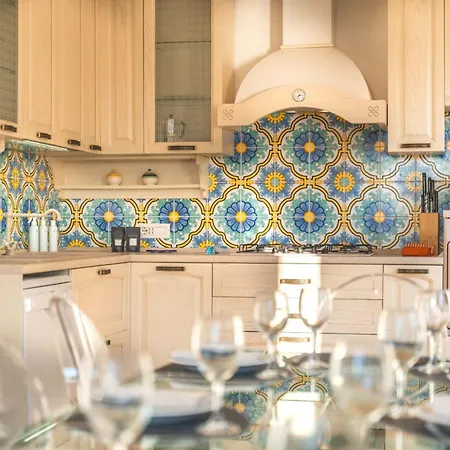 Dafne Gulf Views Pool And Guest Services By Feeling Italy فيلة